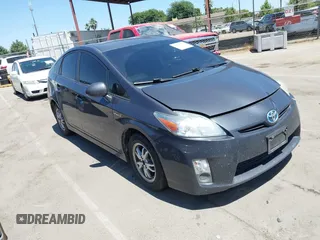 2010 Toyota Prius II z VIN JTDKN3DU8A1102635, wystawiony jako IAAI lot #42507509 z przebiegiem 222 760 mil mil oraz . Historia ofert i sprzedaży dostępna na DreamBid. Obrazek 1.
