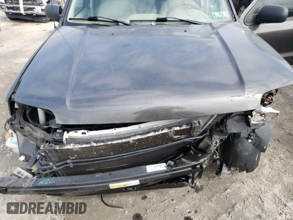 2006 Ford Escape XLT with VIN 1FMYU03Z46KD02983, listed as a Copart auction lot 74521394 with 357,594 mi miles and Salvage Title. Bid and sale history available at carsss.com. Image 12.