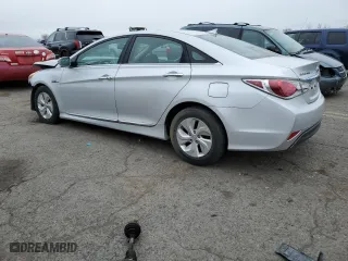 2015 Hyundai Sonata Hybrid Limited with VIN KMHEC4A49FA120948, listed as a Copart auction lot 52577275 with 114,078 mi miles and Salvage Title. Bid and sale history available at carsss.com. Image 2.