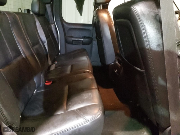 2007 Chevrolet Silverado 1500 LT w/1LT with VIN 2GCEK19J571627129, listed as a Copart auction lot 83621384 with 202,442 mi miles and Salvage Title. Bid and sale history available at carsss.com. Image 10.