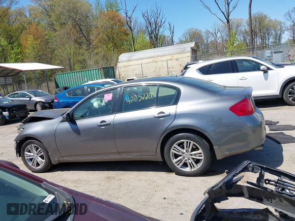 2013 Infiniti G37 x with VIN JN1CV6AR2DM358474, listed as a IAAI auction lot 42052200 with 87,273 mi miles. Bid and sale history available at carsss.com. Image 13.