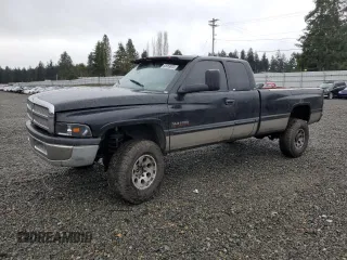 1998 Dodge Ram 2500 with VIN 1B7KF2367WJ207684, listed as a Copart auction lot 85359924 with 284,031 mi miles and Salvage Title. Bid and sale history available at carsss.com. Image 1.