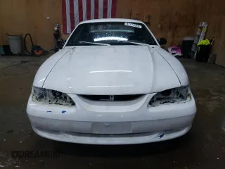 1995 Ford Mustang with VIN 1FALP404XSF266697, listed as a Copart auction lot 47772545 with 97,995 mi miles and Clean Title. Bid and sale history available at carsss.com. Image 5.
