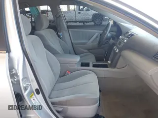 2009 Toyota Camry with VIN 4T4BE46K69R096427, listed as a IAAI auction lot 42150328 with 170,970 mi miles. Bid and sale history available at carsss.com. Image 5.