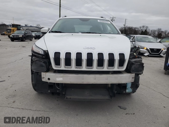 2017 Jeep Cherokee Latitude with VIN 1C4PJLCB1HW593127, listed as a Copart auction lot 48060555 with 103,834 mi miles and Clean Title. Bid and sale history available at carsss.com. Image 5.