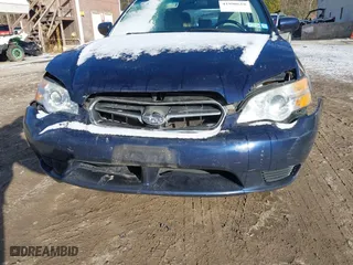 2007 Subaru Legacy Wagon Special Edition with VIN 4S3BP616877324034, listed as a IAAI auction lot 41990610 with 136,609 mi miles. Bid and sale history available at carsss.com. Image 6.