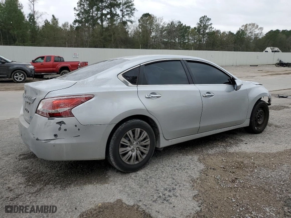 2013 Nissan Altima 2.5 S with VIN 1N4AL3AP9DC909874, listed as a Copart auction lot 71659293 with 228,694 mi miles and Salvage Title. Bid and sale history available at carsss.com. Image 3.
