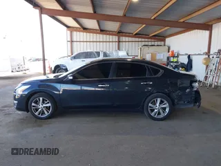 2015 Nissan Altima SL with VIN 1N4AL3AP7FC169261, listed as a IAAI auction lot 41670011 with 164,000 mi miles and . Bid and sale history available at carsss.com. Image 15.