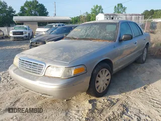 2006 Ford Police Interceptor with VIN 2FAFP71W66X163592, listed as a IAAI auction lot 42166958 with 106,031 mi miles and . Bid and sale history available at DreamBid. Image 17.