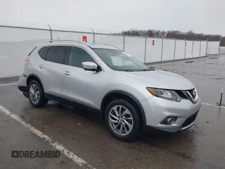 2015 Nissan Rogue SL with VIN 5N1AT2MV4FC898201, listed as a IAAI auction lot 41953663 with Not Provided miles. Bid and sale history available at carsss.com. Image 1.