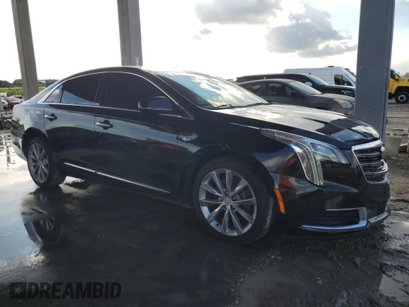 2018 Cadillac XTS Livery z VIN 2G61U5S35J9145963, wystawiony jako Copart lot #86895164 z przebiegiem 45 697 mil mil oraz Szkoda całkowita • Salvage title. Historia ofert i sprzedaży dostępna na DreamBid. Obrazek 4.