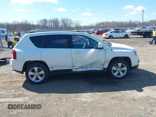 2016 Jeep Compass High Altitude Edition with VIN 1C4NJDEBXGD635864, listed as a IAAI auction lot 41895063 with 95,246 mi miles. Bid and sale history available at carsss.com. Image 13.
