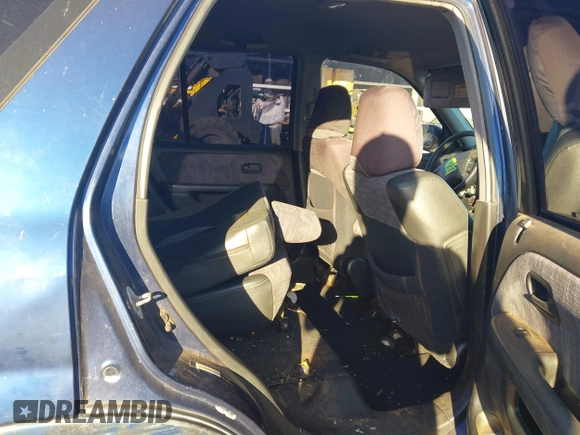 2002 Honda CR-V LX with VIN JHLRD68512C016405, listed as a IAAI auction lot 41562856 with Not Provided miles and . Bid and sale history available at DreamBid. Image 8.