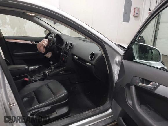 2008 Audi A3 with VIN WAUNF78P98A073160, listed as a IAAI auction lot 41654096 with 164,032 mi miles. Bid and sale history available at carsss.com. Image 5.
