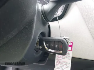 2023 Toyota Corolla LE z VIN 5YFB4MDE0PP073153, wystawiony jako IAAI lot #42279873 z przebiegiem 5 958 mil mil oraz . Historia ofert i sprzedaży dostępna na DreamBid. Obrazek 11.