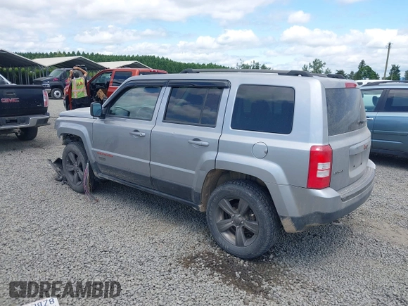 2016 Jeep Patriot Sport with VIN 1C4NJRBB2GD673039, listed as a IAAI auction lot 42385540 with Not provided miles and . Bid and sale history available at DreamBid. Image 3.