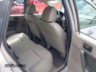 2008 Ford Focus SE with VIN 1FAHP35N58W285331, listed as a IAAI auction lot 42750470 with 190,517 mi miles and . Bid and sale history available at DreamBid. Image 8.