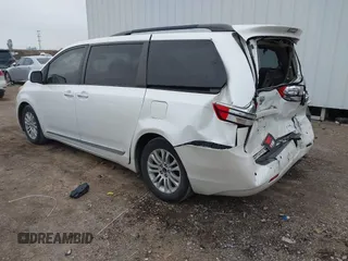 2016 Toyota Sienna XLE with VIN 5TDYK3DC2GS726677, listed as a IAAI auction lot 41609165 with 144,858 mi miles. Bid and sale history available at carsss.com. Image 3.