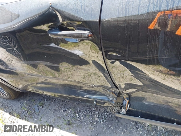 2023 Lexus RX 350 z VIN 2T2BAMCA3PC015704, wystawiony jako IAAI lot #41728927 z przebiegiem 23 356 mil mil oraz . Historia ofert i sprzedaży dostępna na DreamBid. Obrazek 14.