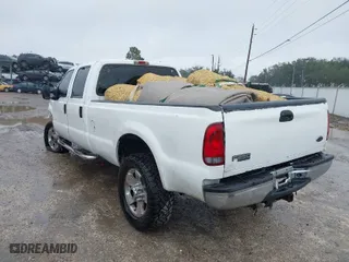 2004 Ford Super Duty F-250 XL with VIN 1FTNW21L34EA75616, listed as a IAAI auction lot 41405650 with 23,765 mi miles. Bid and sale history available at carsss.com. Image 3.