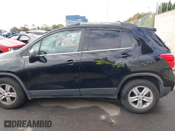 2020 Chevrolet Trax LT with VIN 3GNCJLSB6LL313546, listed as a IAAI auction lot 42063548 with 69,135 mi miles and . Bid and sale history available at DreamBid. Image 14.