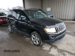 2011 Jeep Compass Limited with VIN 1J4NF5FB0BD176563, listed as a Copart auction lot 43953735 with 163,846 mi miles and Salvage Title. Bid and sale history available at carsss.com. Image 4.