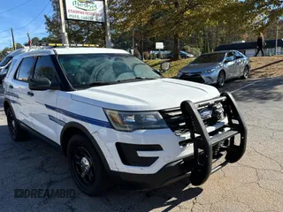 2016 Ford Utility Police Interceptor with VIN 1FM5K8AR4GGA86535, listed as a Copart auction lot 82485664 with 125,876 mi miles and Clean Title. Bid and sale history available at carsss.com. Image 1.