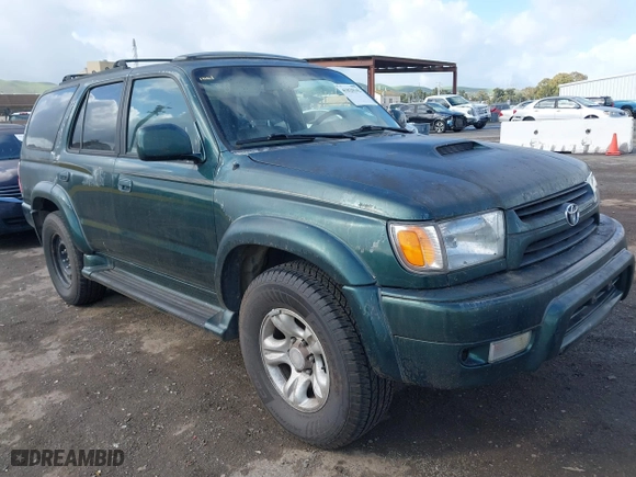 2001 Toyota 4Runner SR5 with VIN JT3GN86R610203825, listed as a IAAI auction lot 41820142 with 217,065 mi miles. Bid and sale history available at carsss.com. Image 1.