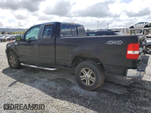 2007 Ford F-150 XLT with VIN 1FTPX14V07NA08070, listed as a Copart auction lot 51388075 with 187,176 mi miles and Clean Title. Bid and sale history available at carsss.com. Image 2.