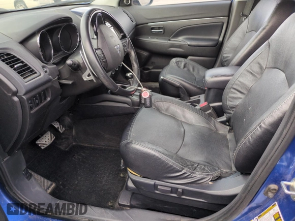 2017 Mitsubishi Outlander SEL z VIN JA4AR4AW1HZ028198, wystawiony jako Copart lot #48555175 z przebiegiem 85 312 mil mil oraz Szkoda całkowita • Salvage title. Historia ofert i sprzedaży dostępna na DreamBid. Obrazek 7.