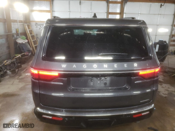 2024 Jeep Wagoneer L Series II with VIN 1C4SJSBP3RS132098, listed as a Copart auction lot 81220634 with 23,843 mi miles and Clean Title. Bid and sale history available at carsss.com. Image 6.