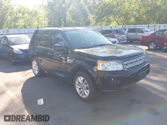 2011 Land Rover LR2 HSE z VIN SALFT2BN7BH241038, wystawiony jako IAAI lot #42655687 z przebiegiem 195 395 mil mil oraz . Historia ofert i sprzedaży dostępna na DreamBid. Obrazek 1.