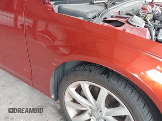 2013 Audi A4 Premium Plus z VIN WAUFFAFL1DA096394, wystawiony jako IAAI lot #42235725 z przebiegiem 87 369 mil mil oraz . Historia ofert i sprzedaży dostępna na DreamBid. Obrazek 17.
