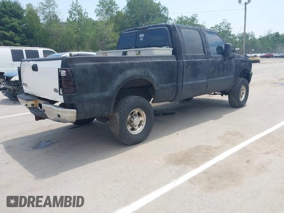 2004 Ford F-250 XL with VIN 1FTNW21L24EC75449, listed as a IAAI auction lot 42622552 with 199,431 mi miles and . Bid and sale history available at DreamBid. Image 4.