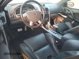2006 Pontiac GTO z VIN 6G2VX12U66L516949, wystawiony jako Copart lot #55618225 z przebiegiem 77 371 mil mil oraz Tytuł czysty. Historia ofert i sprzedaży dostępna na DreamBid. Obrazek 8.