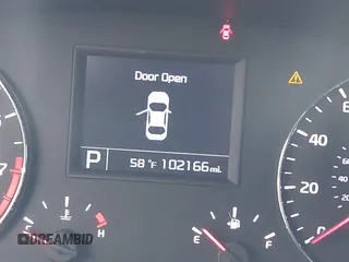 2015 Kia Cadenza Premium with VIN KNALN4D78F5169611, listed as a IAAI auction lot 41457679 with 102,166 mi miles. Bid and sale history available at carsss.com. Image 15.