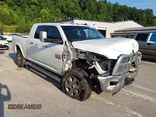 2017 Ram 2500 Laramie with VIN 3C6UR5NJ8HG737905, listed as a Copart auction lot 63763595 with 299,802 mi miles and Salvage title. Bid and sale history available at DreamBid. Image 14.