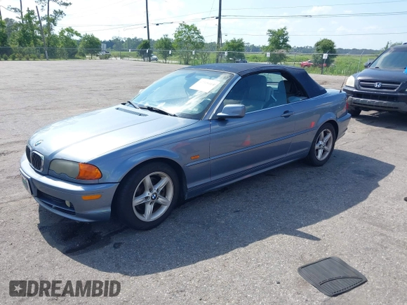 2003 BMW 3 Series 325Ci with VIN WBABS33423PG89117, listed as a IAAI auction lot 42318414 with 143,960 mi miles and . Bid and sale history available at DreamBid. Image 2.