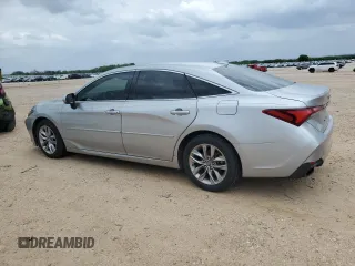2019 Toyota Avalon XLE z VIN 4T1BZ1FB8KU005001, wystawiony jako Copart lot #54714005 z przebiegiem 62 169 mil mil oraz Czysty tytuł • Clean title. Historia ofert i sprzedaży dostępna na DreamBid. Obrazek 2.