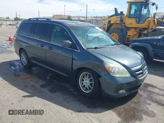 2005 Honda Odyssey TOURING with VIN 5FNRL38855B091754, listed as a IAAI auction lot 42131326 with 258,635 mi miles. Bid and sale history available at carsss.com. Image 1.