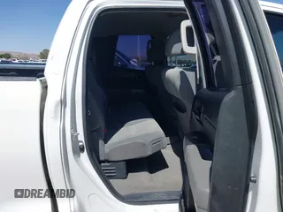 2011 Toyota Tundra z VIN 5TFRM5F1XBX028424, wystawiony jako IAAI lot #42138712 z przebiegiem 182 376 mil mil oraz . Historia ofert i sprzedaży dostępna na DreamBid. Obrazek 8.
