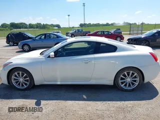 2014 Infiniti Q60 Journey with VIN JN1CV6EK7EM111241, listed as a IAAI auction lot 42653792 with 196,431 mi miles and . Bid and sale history available at DreamBid. Image 14.