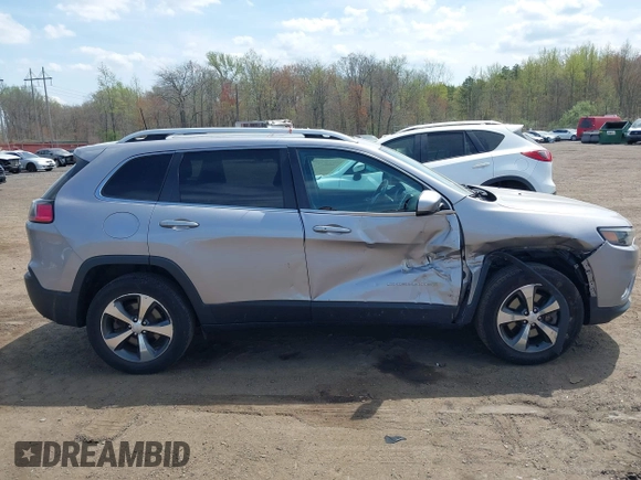 2019 Jeep Cherokee Limited with VIN 1C4PJMDX3KD254825, listed as a IAAI auction lot 42067129 with 120,304 mi miles and . Bid and sale history available at DreamBid. Image 13.