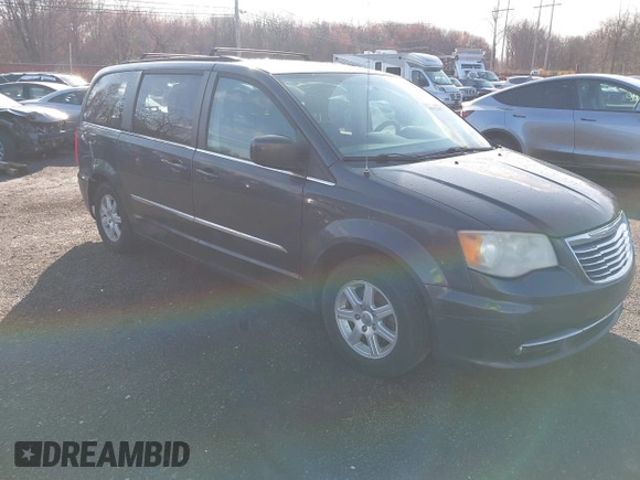 2012 Chrysler Town & Country Touring with VIN 2C4RC1BG8CR213738, listed as a IAAI auction lot 41912682 with 211,470 mi miles and . Bid and sale history available at DreamBid. Image 1.