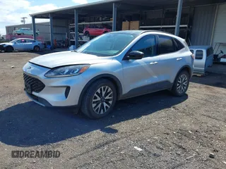 2020 Ford Escape SE Sport Hybrid with VIN 1FMCU0BZ3LUB70892, listed as a IAAI auction lot 41647671 with 38,691 mi miles and . Bid and sale history available at carsss.com. Image 16.