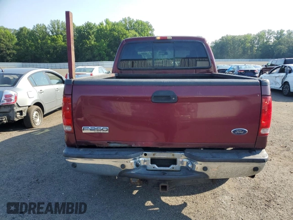 2006 Ford F-250 XL with VIN 1FTSW21536EA41022, listed as a Copart auction lot 62301375 with 122,922 mi miles and Salvage title. Bid and sale history available at DreamBid. Image 6.