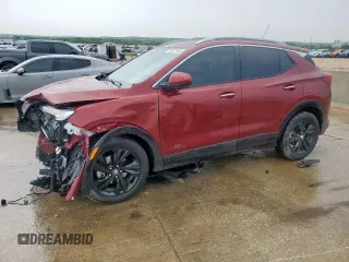 2025 Buick Encore GX Sport Touring с VIN KL4AMDSL9SB088491, выставлен на аукционе Copart как лот 54571495 с пробегом 15 101 миль миль и Списание • Salvage title. История ставок и продаж доступна на DreamBid. Изображение 1.