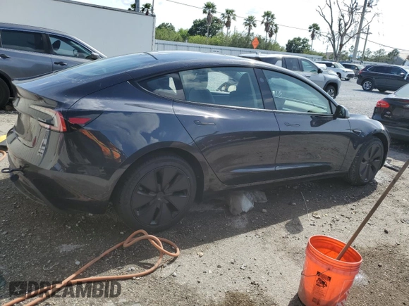 2024 Tesla Model 3 with VIN 5YJ3E1EA8RF868400, listed as a Copart auction lot 51835605 with 2,583 mi miles and Salvage Title. Bid and sale history available at carsss.com. Image 3.