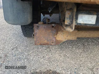 2011 Ford F-350 Platinum с VIN 1FT7W3B60BEB77928, выставлен на аукционе IAAI как лот 42626946 с пробегом 429 347 миль миль и . История ставок и продаж доступна на DreamBid. Изображение 39.