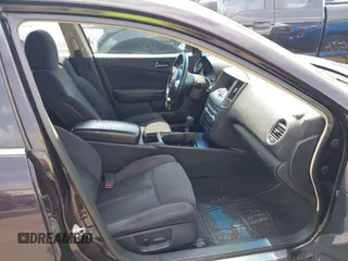 2014 Nissan Maxima SV z VIN 1N4AA5AP6EC454159, wystawiony jako IAAI lot #42429951 z przebiegiem 194 791 mil mil oraz . Historia ofert i sprzedaży dostępna na DreamBid. Obrazek 5.